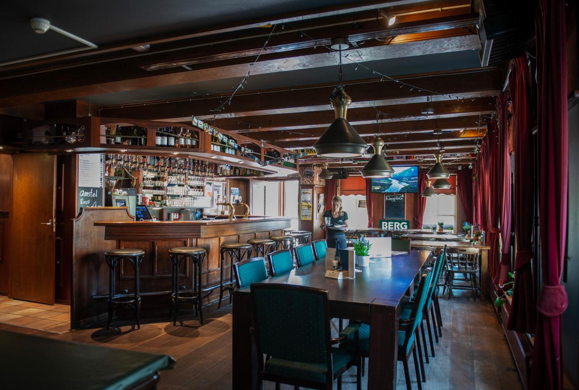 Hotel De Harmonie Sexbierum Εξωτερικό φωτογραφία